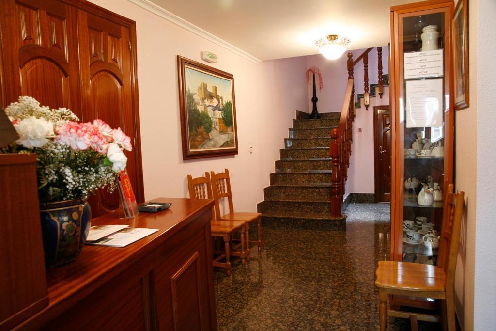 Hotel Pousada Vicente Risco Castro Caldelas Buitenkant foto